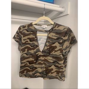 Superdown Layton Camo Crop Top